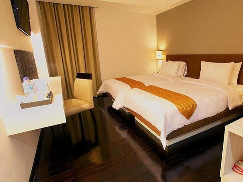 Luxury Malioboro 4*