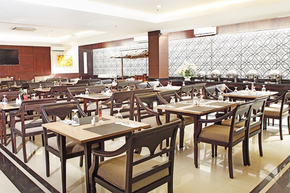 Hotel Luxury Malioboro 4*